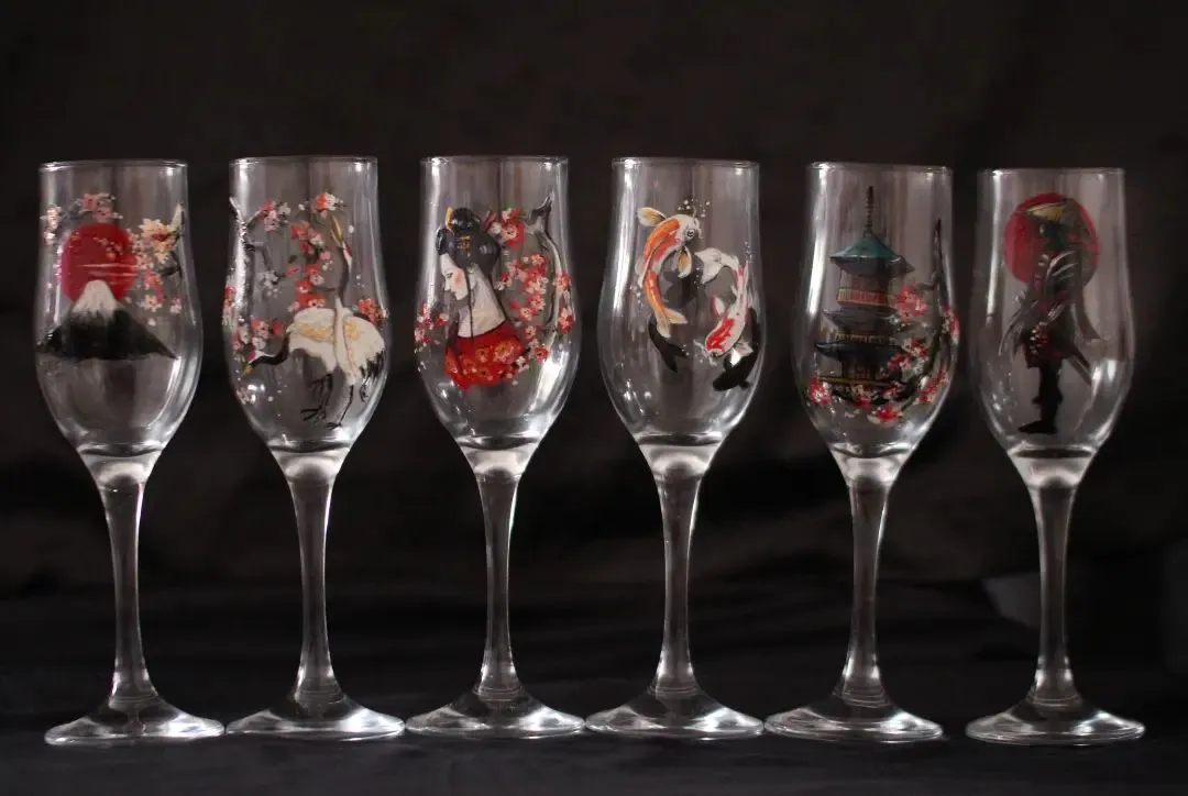 Des bocaux et des verres avec des peintures décoratives Des bocaux et des verres avec des peintures decoratives 36 japon Des-bocaux-et-des-verres-avec-des-peintures-decoratives-36-japon