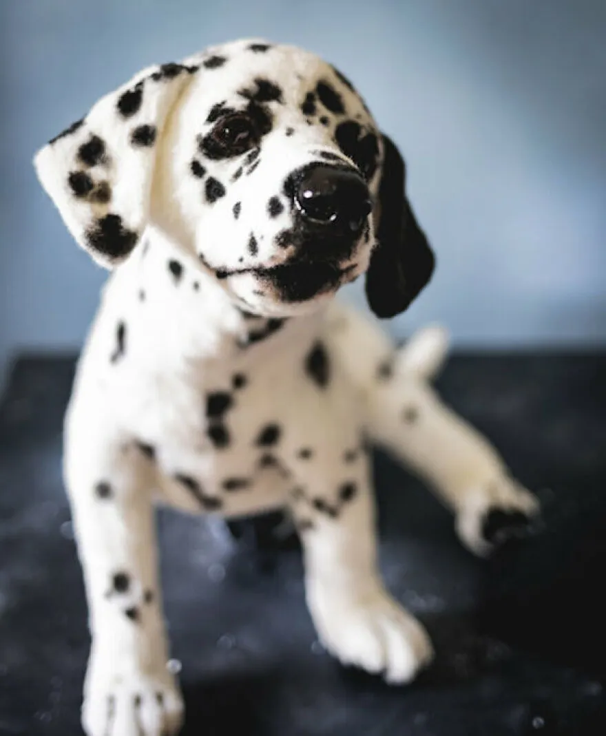 Des chiens en peluche de fausse fourrure très réalistes Des chiens en peluche de fausse fourrure tres realistes 6 Des-chiens-en-peluche-de-fausse-fourrure-tres-realistes-6