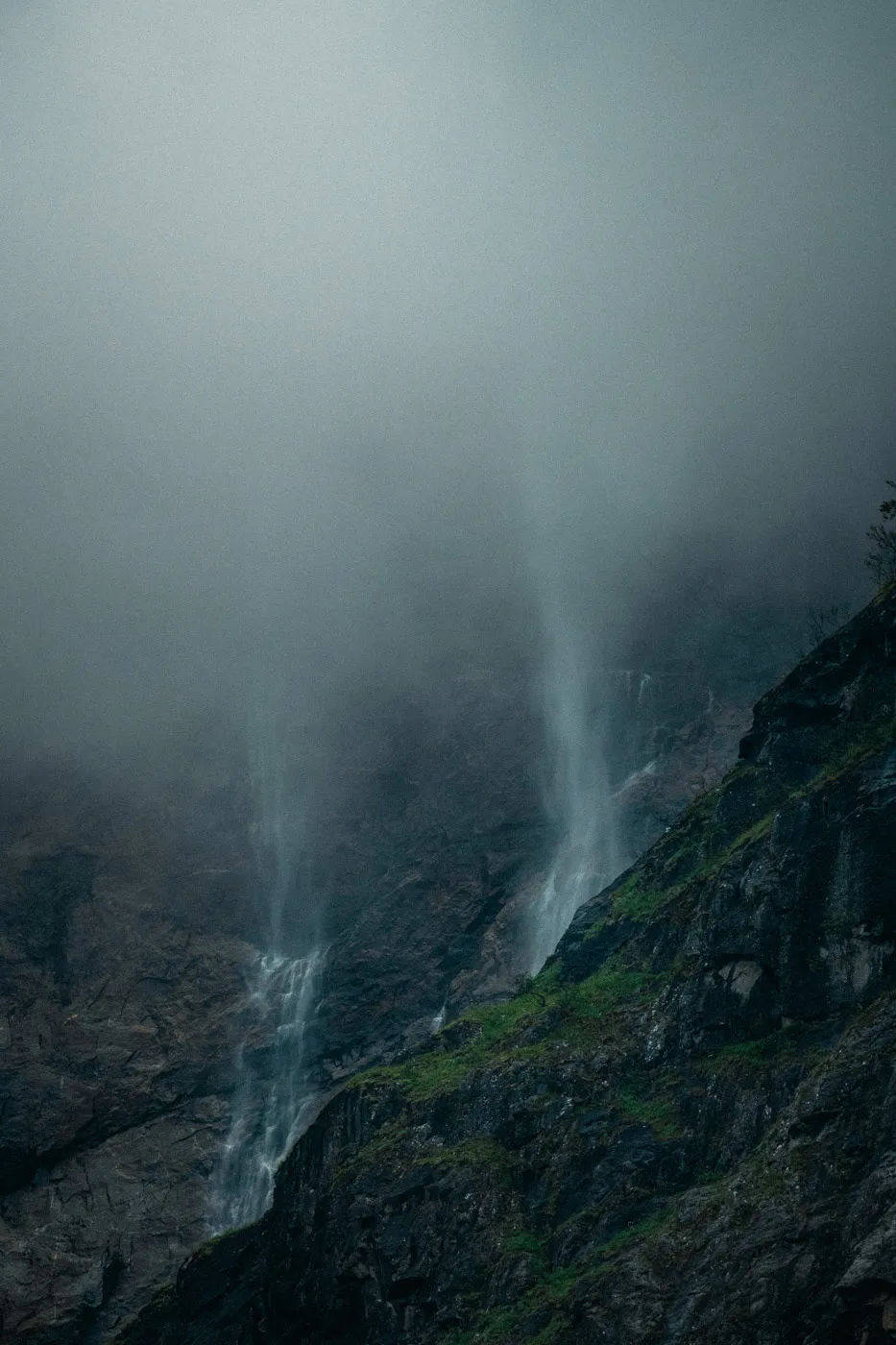 Farewell to summer - les paysages du fjord Eidfjord de Norvège à la fin de l'été Farewell to summer les paysages du fjord Eidfjord de Norvege a la fin de l ete 2 Farewell-to-summer-les-paysages-du-fjord-Eidfjord-de-Norvege-a-la-fin-de-l-ete-2