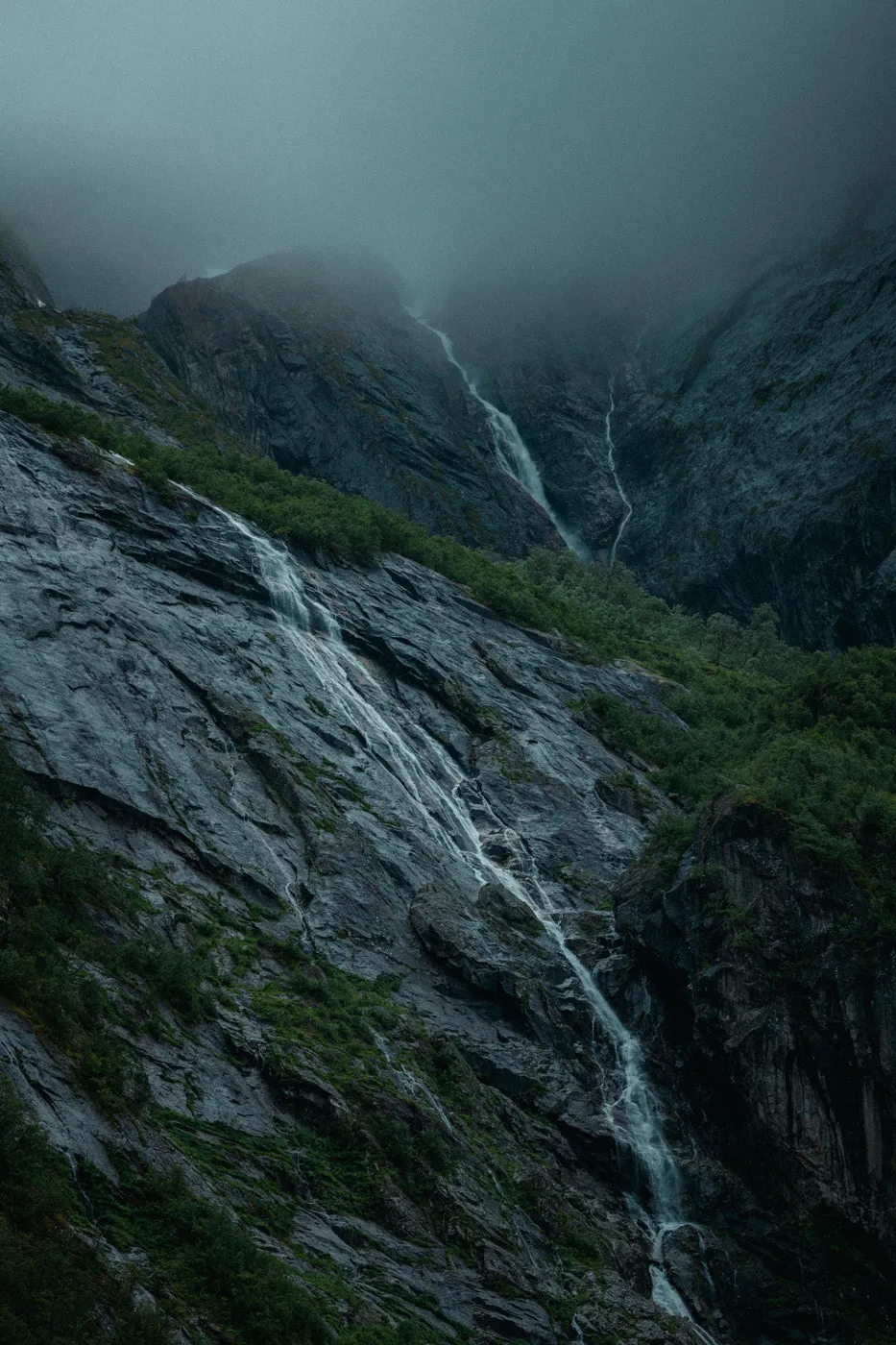 Farewell to summer - les paysages du fjord Eidfjord de Norvège à la fin de l'été Farewell to summer les paysages du fjord Eidfjord de Norvege a la fin de l ete 6 Farewell-to-summer-les-paysages-du-fjord-Eidfjord-de-Norvege-a-la-fin-de-l-ete-6