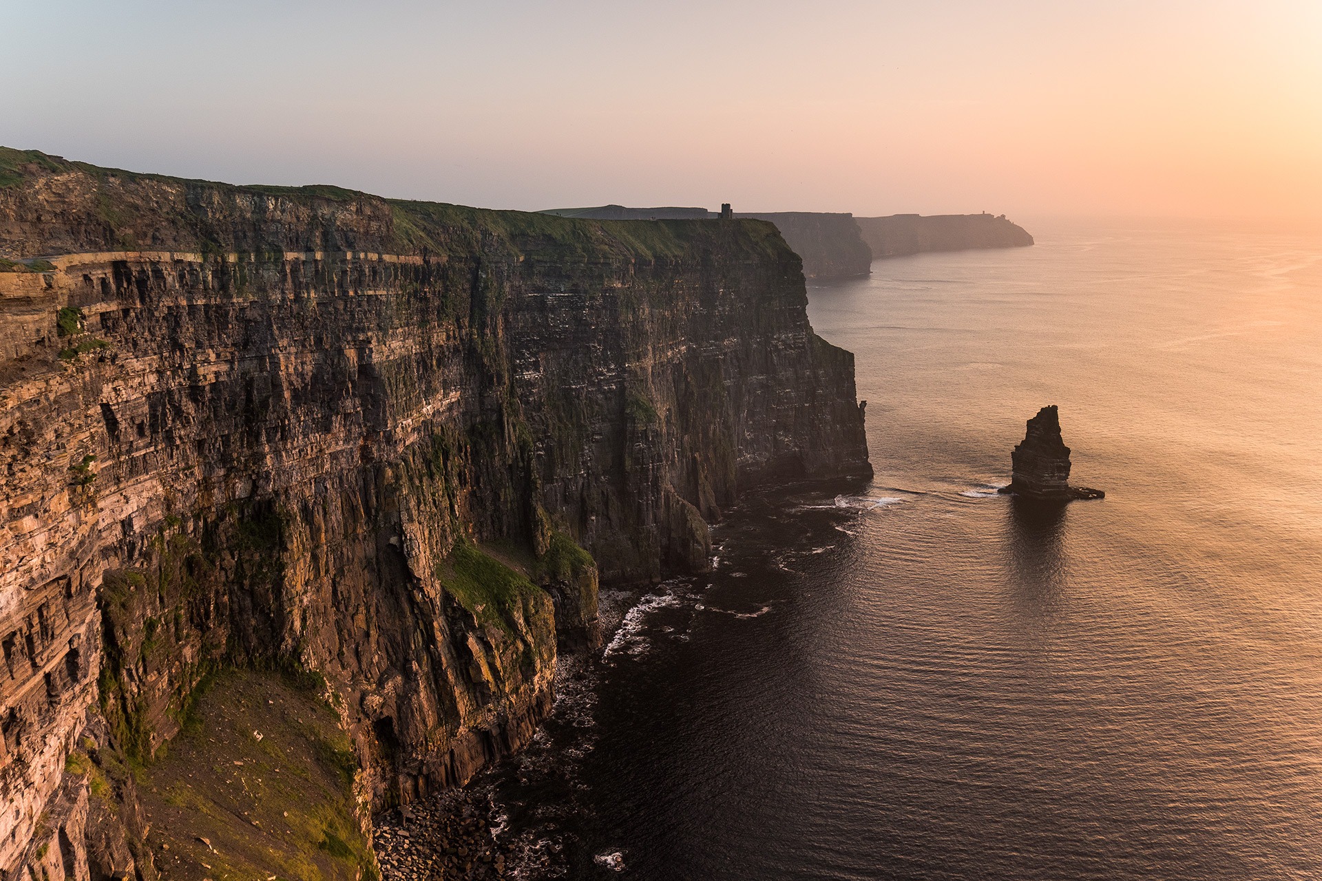 Les falaises de Moher en Irlande Les falaises de Moher burren Irlande tour obrien 10 Les-falaises-de-Moher-burren-Irlande-tour-obrien-10