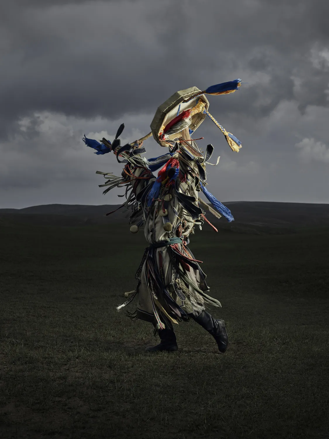 Portraits de chamans Portraits de chamans chaman mongolie interieure 11 Portraits-de-chamans-chaman-mongolie-interieure-11