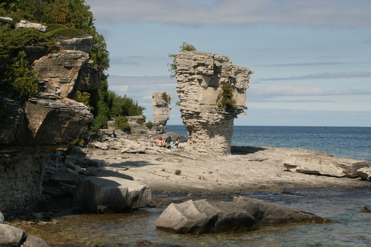 flowerpot island deux piliers rocheux Les deux piliers rocheux qui donnent son nom à Flowerpot Island