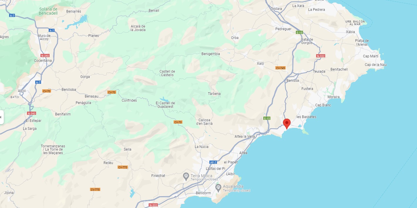 La Muralla Roja - la muraille rouge de Ricardo Bofill la muralla roja le mur rouge de ricardo bofill la manzanera calp espagne maps la-muralla-roja-le-mur-rouge-de-ricardo-bofill-la-manzanera-calp-espagne-maps.