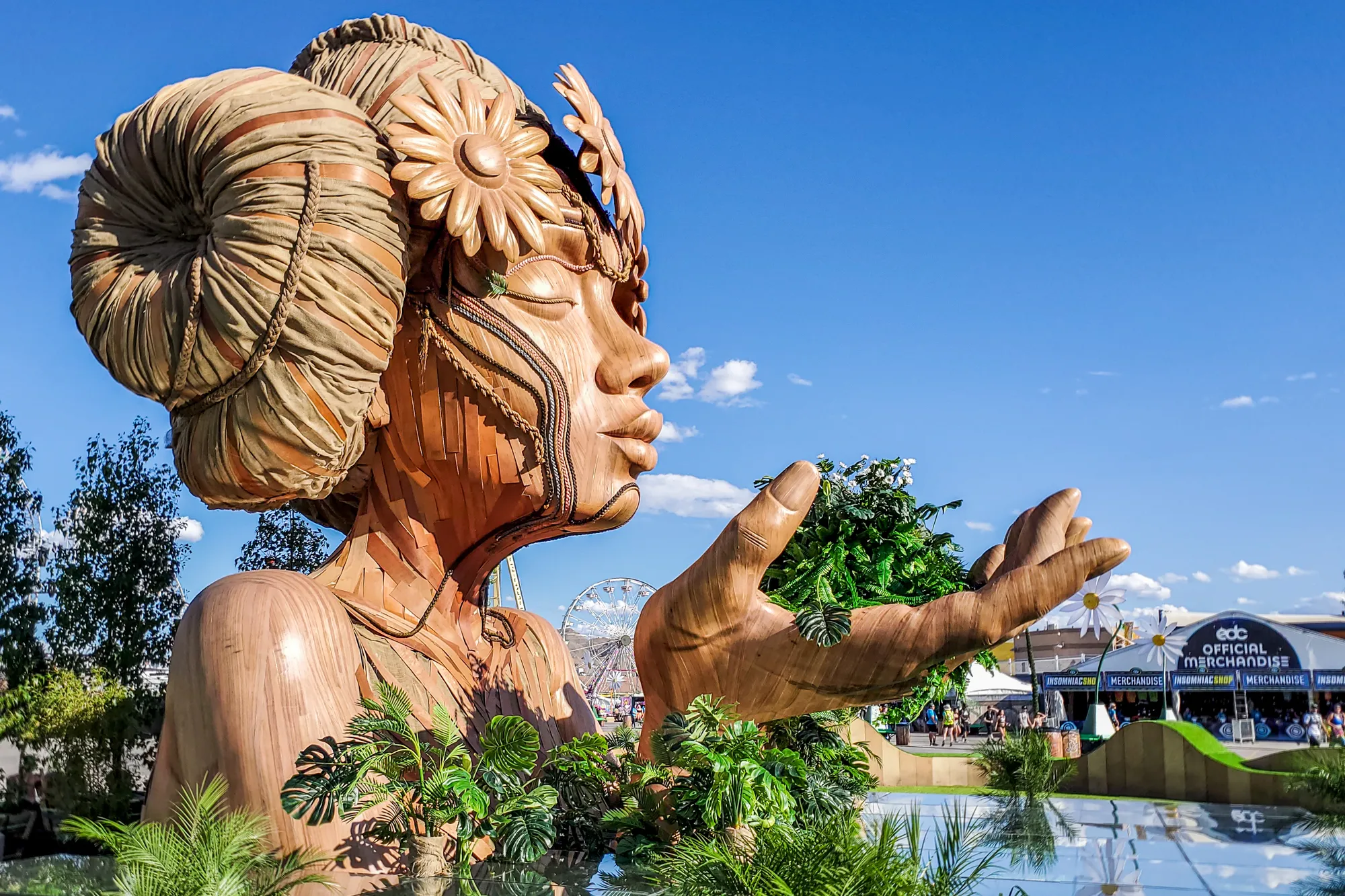 Les impressionnantes sculptures surréalistes de Daniel Popper les impressionnantes sculptures surrealistes de daniel popper Anima3 EDCVegas les-impressionnantes-sculptures-surrealistes-de-daniel-popper-Anima3_EDCVegas.