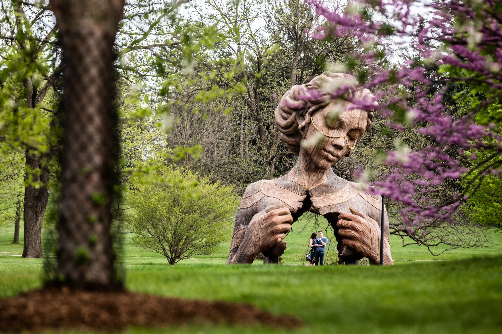 Les impressionnantes sculptures surréalistes de Daniel Popper les impressionnantes sculptures surrealistes de daniel popper Hallow 15 1 les-impressionnantes-sculptures-surrealistes-de-daniel-popper-Hallow-15