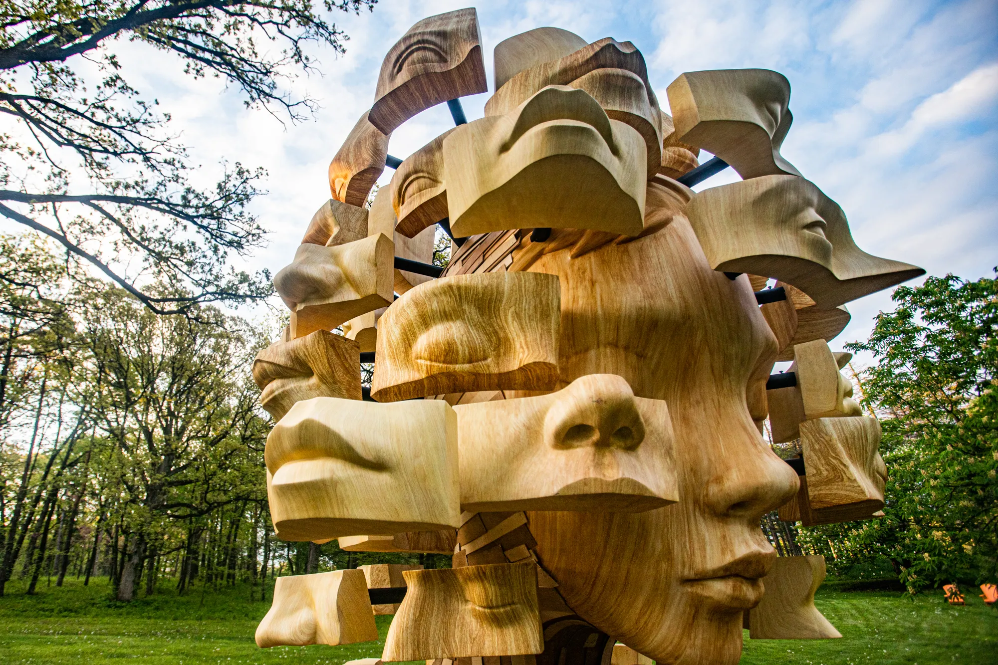 Les impressionnantes sculptures surréalistes de Daniel Popper les impressionnantes sculptures surrealistes de daniel popper Hallow 16 les-impressionnantes-sculptures-surrealistes-de-daniel-popper-Hallow-16