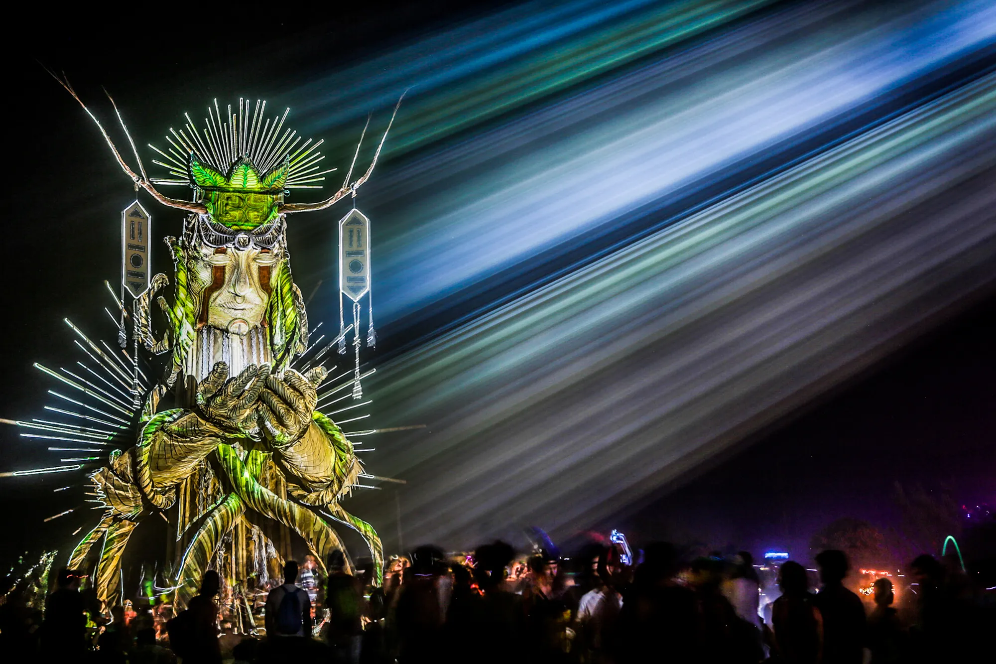 Les impressionnantes sculptures surréalistes de Daniel Popper les impressionnantes sculptures surrealistes de daniel popper chaman Boom Festival Yumiya Saiki les impressionnantes sculptures surrealistes de daniel popper chaman Boom Festival Yumiya Saiki