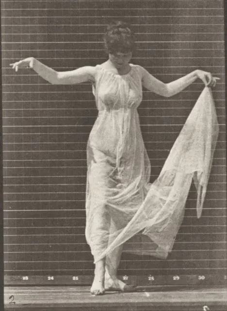 Dancing Fancy - une femme danse dans une série de clichés de 1887 Dancing Fancy une femme danse dans une serie de cliches de 1887 4 Dancing-Fancy-une-femme-danse-dans-une-serie-de-cliches-de-1887-4