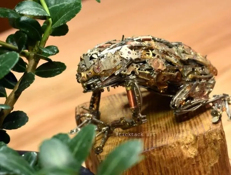 Les magnifiques sculptures en pièces de montres de Hisashi Ito Les magnifiques sculptures en pieces de montres de Hisashi Ito 9 Les-magnifiques-sculptures-en-pieces-de-montres-de-Hisashi-Ito-9