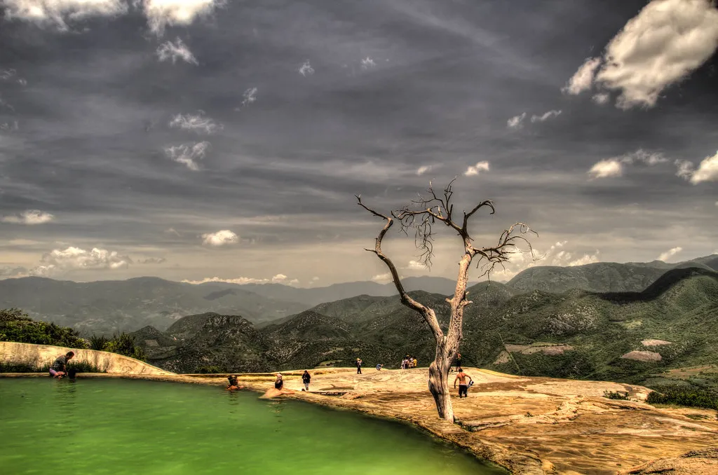 Les magnifiques cascades pétrifiées de Hierve el Agua les magnifiques cascades petrifiees de hierve el agua oaxaca mexique 12 les-magnifiques-cascades-petrifiees-de-hierve-el-agua-oaxaca-mexique-12.