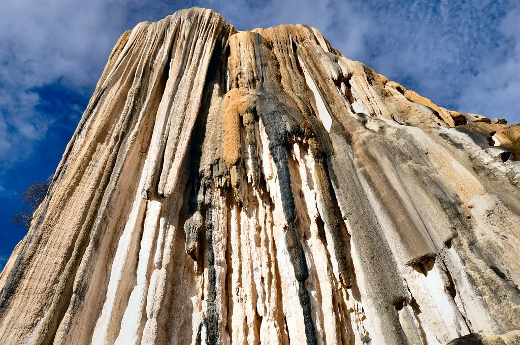 Les magnifiques cascades pétrifiées de Hierve el Agua les magnifiques cascades petrifiees de hierve el agua oaxaca mexique 4 les-magnifiques-cascades-petrifiees-de-hierve-el-agua-oaxaca-mexique-4