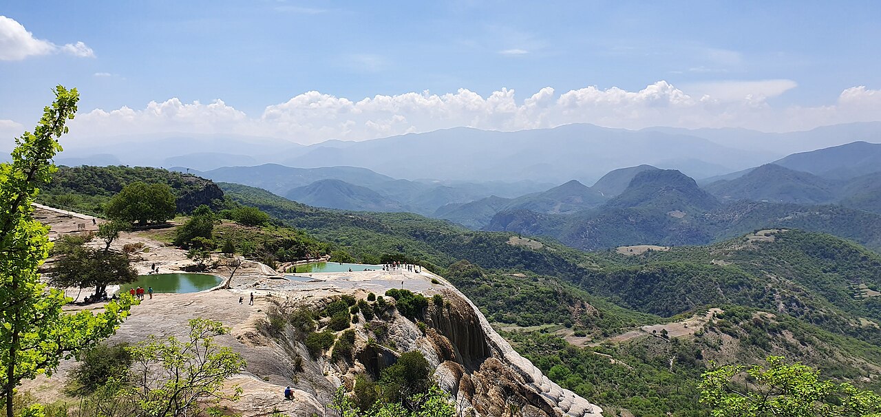 panorama hierve el agua oaxaca mexique Panorama de Hierve el Agua et des montagnes d’Oaxaca au Mexique