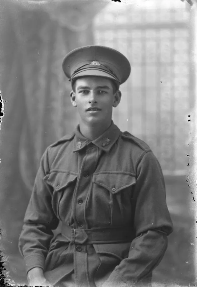 35 portraits de soldats australiens de la première guerre mondiale 35 portraits de soldats australiens de la premiere guerre mondiale 16 35-portraits-de-soldats-australiens-de-la-premiere-guerre-mondiale-16