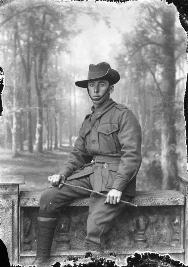 35 portraits de soldats australiens de la première guerre mondiale 35 portraits de soldats australiens de la premiere guerre mondiale 17 35-portraits-de-soldats-australiens-de-la-premiere-guerre-mondiale-17