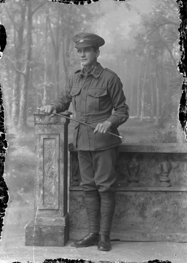 35 portraits de soldats australiens de la première guerre mondiale 35 portraits de soldats australiens de la premiere guerre mondiale 31 35-portraits-de-soldats-australiens-de-la-premiere-guerre-mondiale-31