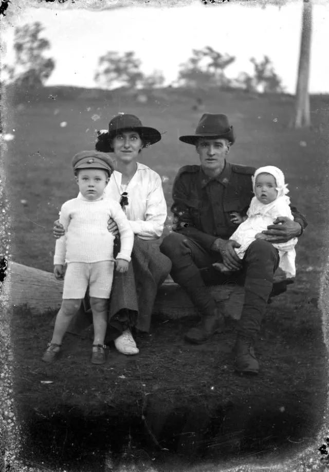 35 portraits de soldats australiens de la première guerre mondiale 35 portraits de soldats australiens de la premiere guerre mondiale 5 35-portraits-de-soldats-australiens-de-la-premiere-guerre-mondiale-5