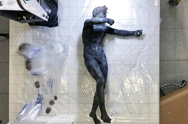 La découverte d'anciennes statues de bronze romaines dans un bain romain La decouverte d anciennes statues de bronze romaines dans un bain romain 4 La-decouverte-d-anciennes-statues-de-bronze-romaines-dans-un-bain-romain-4