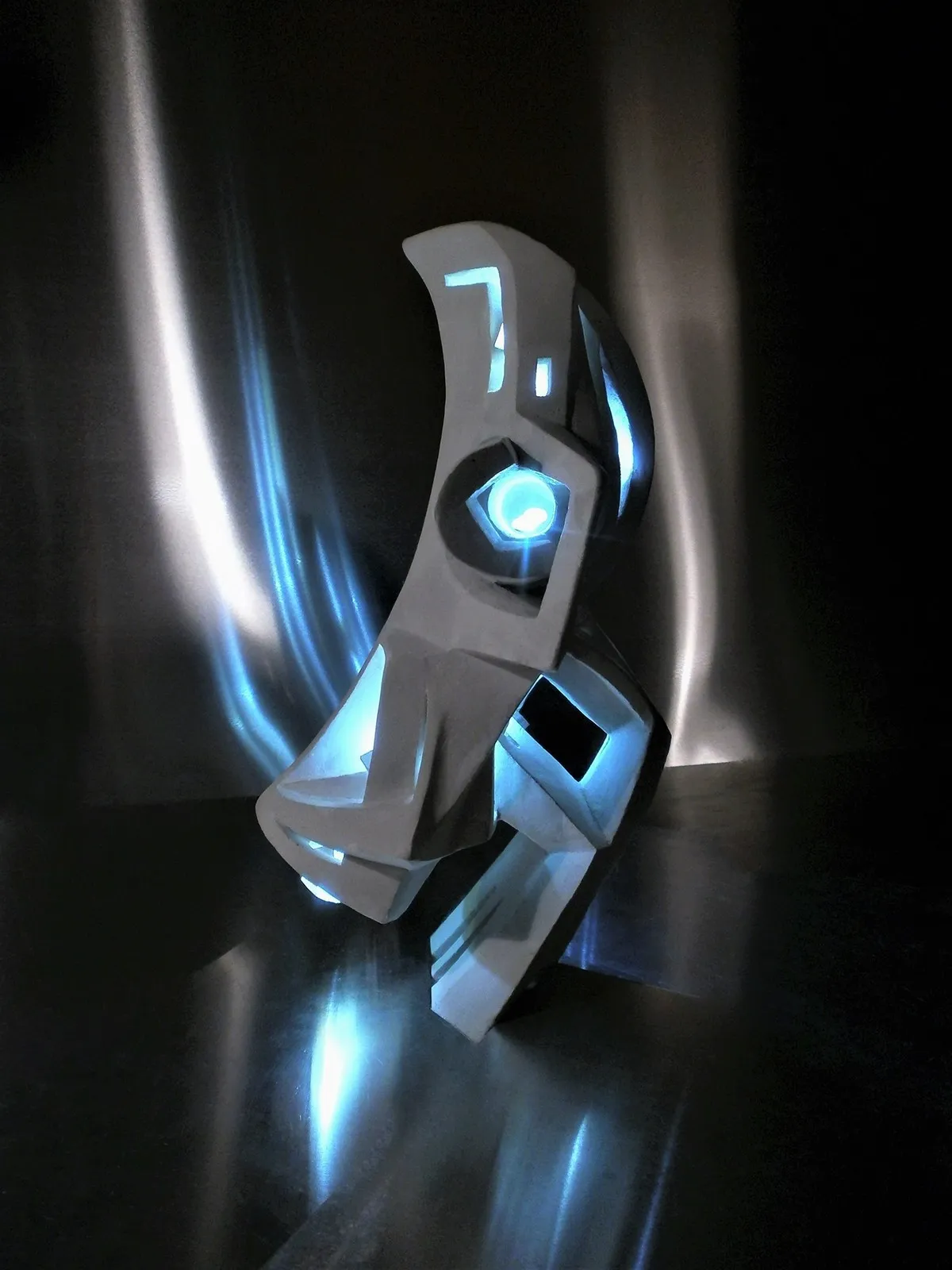 Les sculptures de science fiction de Gábor Borbély les sculptures de science fiction de gabor borbely 17 les-sculptures-de-science-fiction-de-gabor-borbely-17