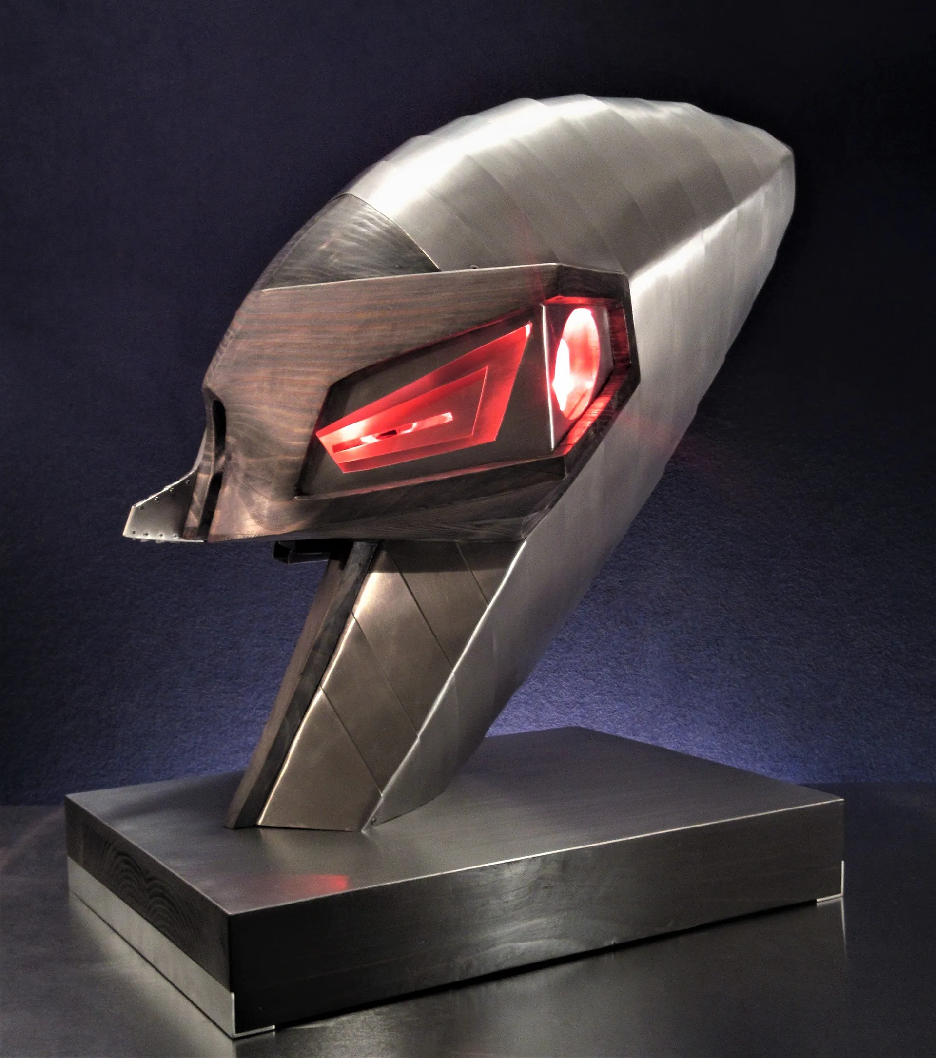 Les sculptures de science fiction de Gábor Borbély les sculptures de science fiction de gabor borbely 3 les-sculptures-de-science-fiction-de-gabor-borbely-3