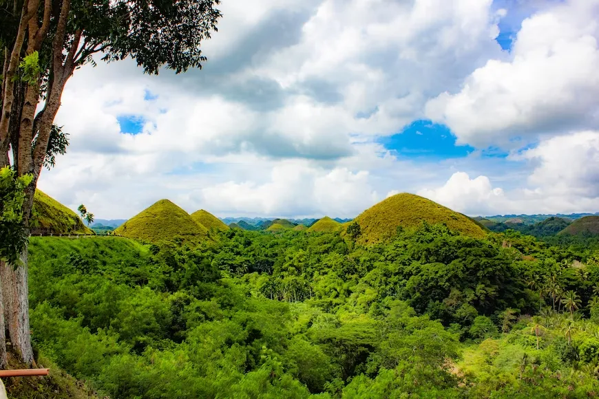 Chocolate Hills, les monts chocolat de Bohol chocolate hills les monts chocolat de bohol 4 chocolate-hills-les-monts-chocolat-de-bohol-4