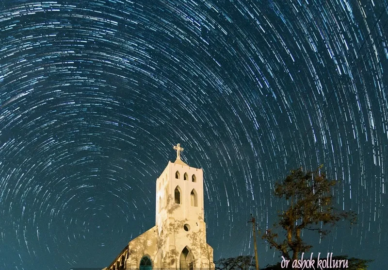 La pluie d'étoiles filantes des Géminides la pluie detoiles filantes des geminides 4 la-pluie-detoiles-filantes-des-geminides-4