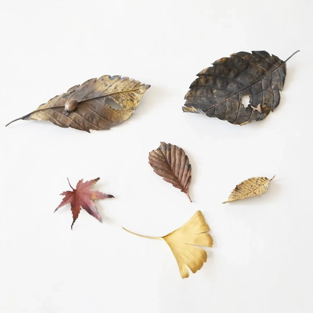 Les délicates fleurs et feuilles de métal de Shota Suzuki les delicates fleurs et feuilles de metal de shota suzuki 5 les-delicates-fleurs-et-feuilles-de-metal-de-shota-suzuki-5