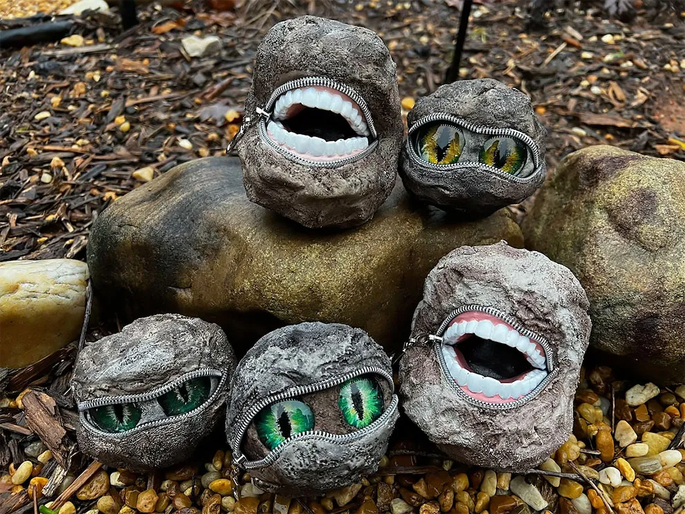 Mieux que les nains de jardin, les cailloux à la bouche zippée mieux que les nains de jardin les cailloux a la bouche zipee 3 mieux-que-les-nains-de-jardin-les-cailloux-a-la-bouche-zippee-3