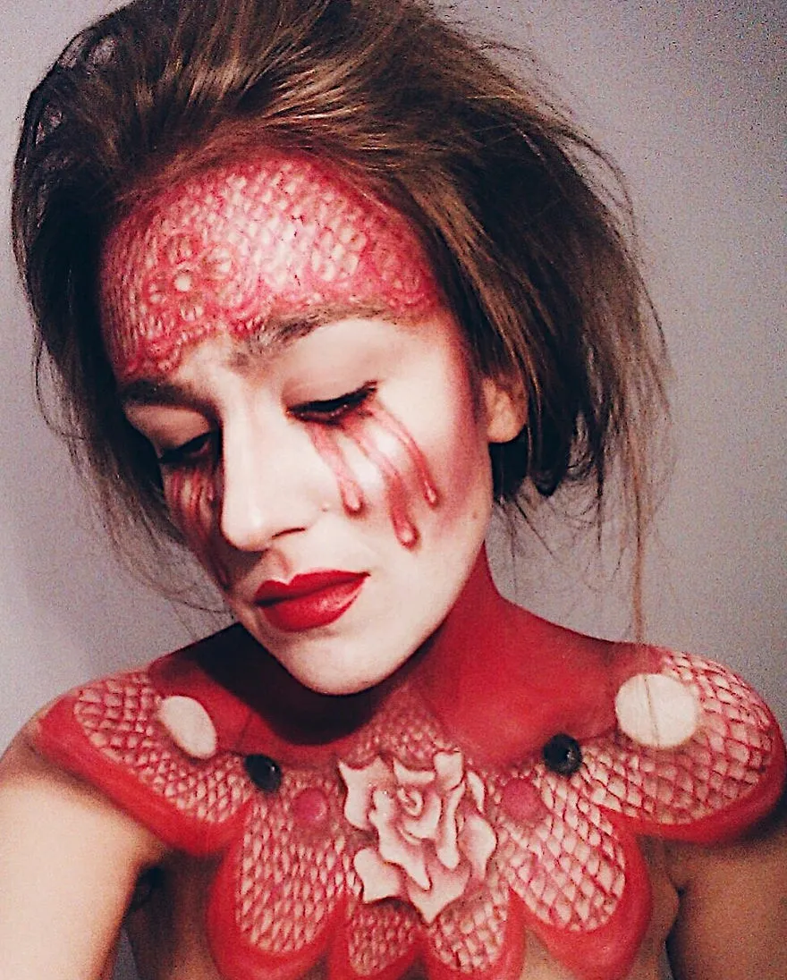 Le body painting de visage de Toma Skabeikyte le body painting de visage de toma skabeikyte 12 le-body-painting-de-visage-de-toma-skabeikyte-8