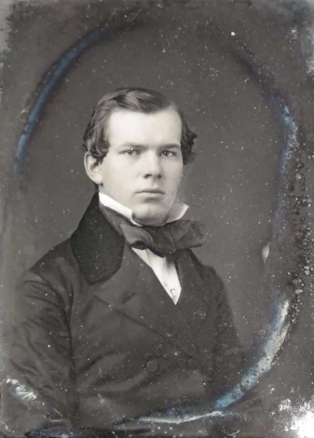 40 exemples de coiffure pour homme au milieu du 19ème siècle 40 exemples de coiffure pour homme au milieu du 19eme siecle 34 40-exemples-de-coiffure-pour-homme-au-milieu-du-19eme-siecle-34