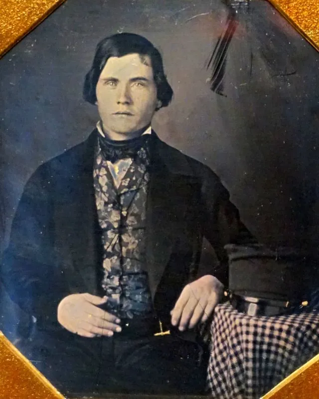 40 exemples de coiffure pour homme au milieu du 19ème siècle 40 exemples de coiffure pour homme au milieu du 19eme siecle 37 40-exemples-de-coiffure-pour-homme-au-milieu-du-19eme-siecle-37