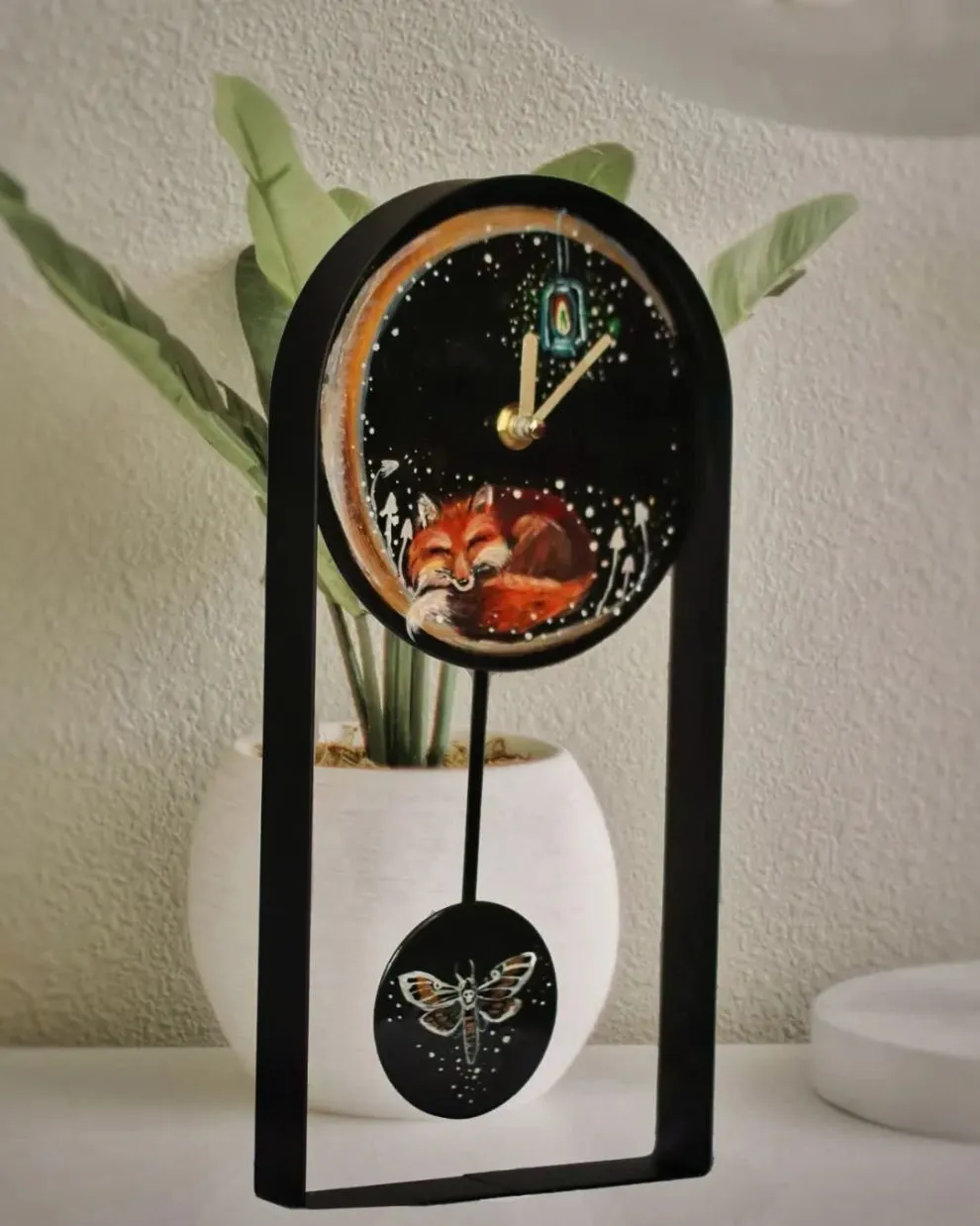 Des miroirs peints et autres objets à la décoration fantastique des miroirs peints et autres objets a la decoration fantastique 27 des-miroirs-peints-et-autres-objets-a-la-decoration-fantastique-27