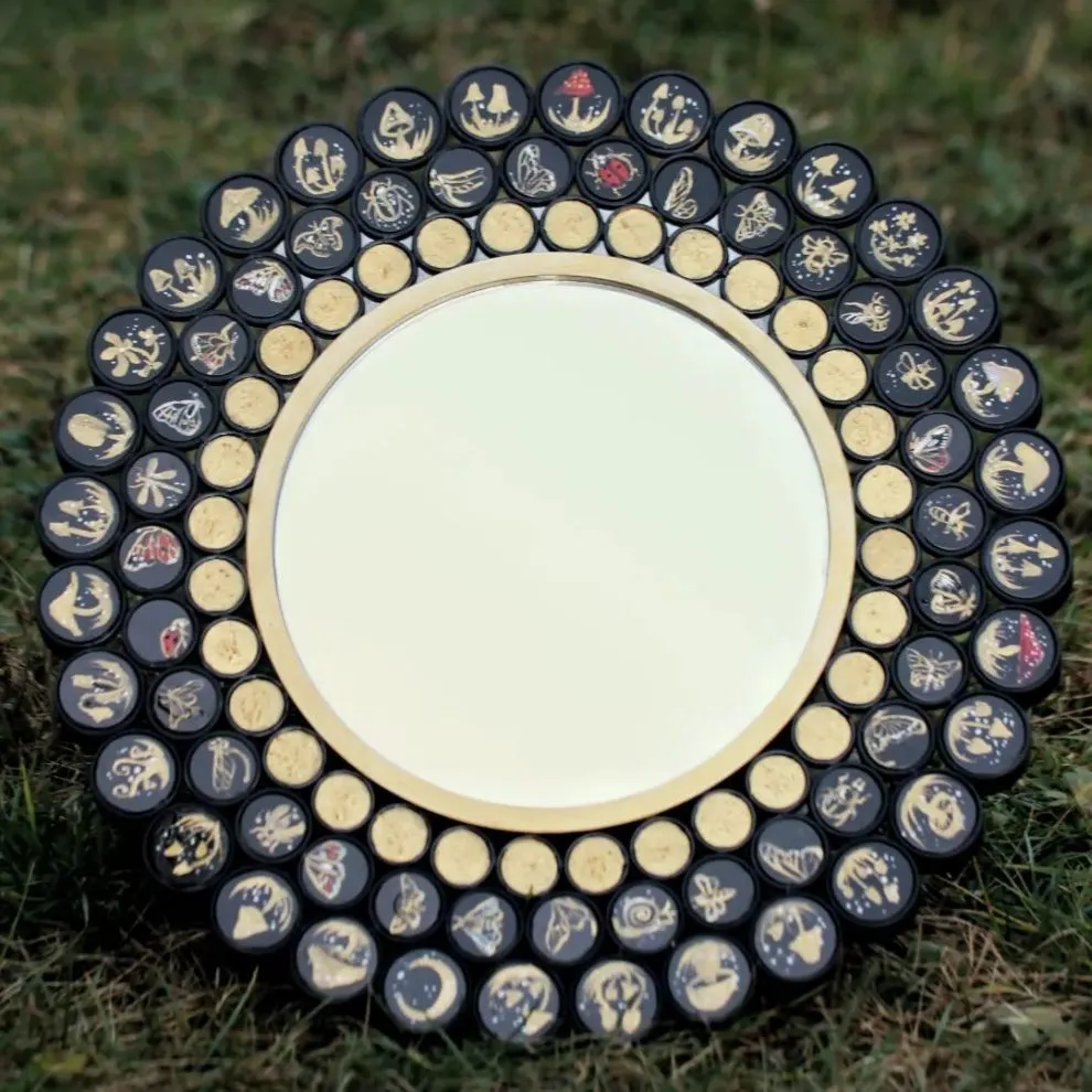 Des miroirs peints et autres objets à la décoration fantastique des miroirs peints et autres objets a la decoration fantastique 8 des-miroirs-peints-et-autres-objets-a-la-decoration-fantastique-8