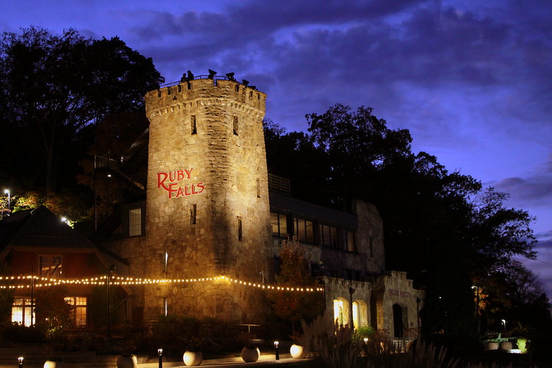 La magnifique cascade souterraine de Ruby Falls la magnifique cascade souterraine de ruby falls chattanooga tennessee 8 la-magnifique-cascade-souterraine-de-ruby-falls-chattanooga-tennessee-8