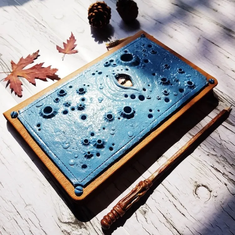 Les fantastiques couvertures de carnets de notes de Les Nadises les fantastiques couvertures de carnets de notes de les nadises 4 les-fantastiques-couvertures-de-carnets-de-notes-de-les-nadises-4