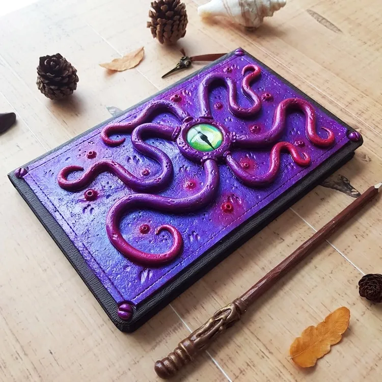 Les fantastiques couvertures de carnets de notes de Les Nadises les fantastiques couvertures de carnets de notes de les nadises 6 les-fantastiques-couvertures-de-carnets-de-notes-de-les-nadises-6