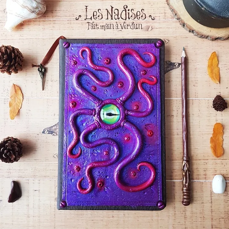Les fantastiques couvertures de carnets de notes de Les Nadises les fantastiques couvertures de carnets de notes de les nadises 7 les-fantastiques-couvertures-de-carnets-de-notes-de-les-nadises-7