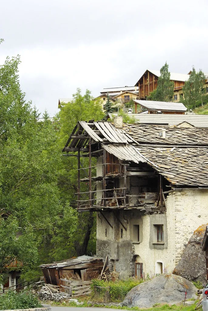 8 villages en altitude, des endroits préservés par le temps 8 villages en altitude des endroits preserves par le temps 5 saint veran france 2 8-villages-en-altitude-des-endroits-preserves-par-le-temps-5-saint-veran-france-2