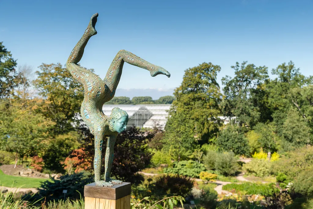 Danseuses de bronze et autres sculptures de Jonathan Hateley danseuses de bronze et autres sculptures de jonathan hateley 10 danseuses-de-bronze-et-autres-sculptures-de-jonathan-hateley-10.