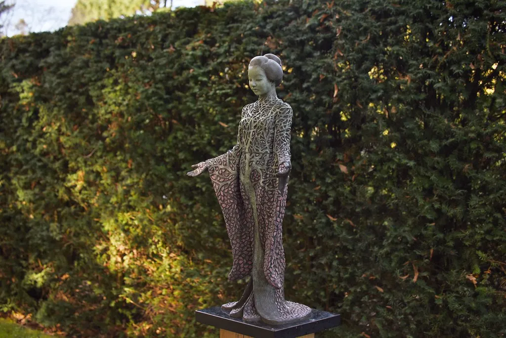 Danseuses de bronze et autres sculptures de Jonathan Hateley danseuses de bronze et autres sculptures de jonathan hateley 11 danseuses-de-bronze-et-autres-sculptures-de-jonathan-hateley-11.