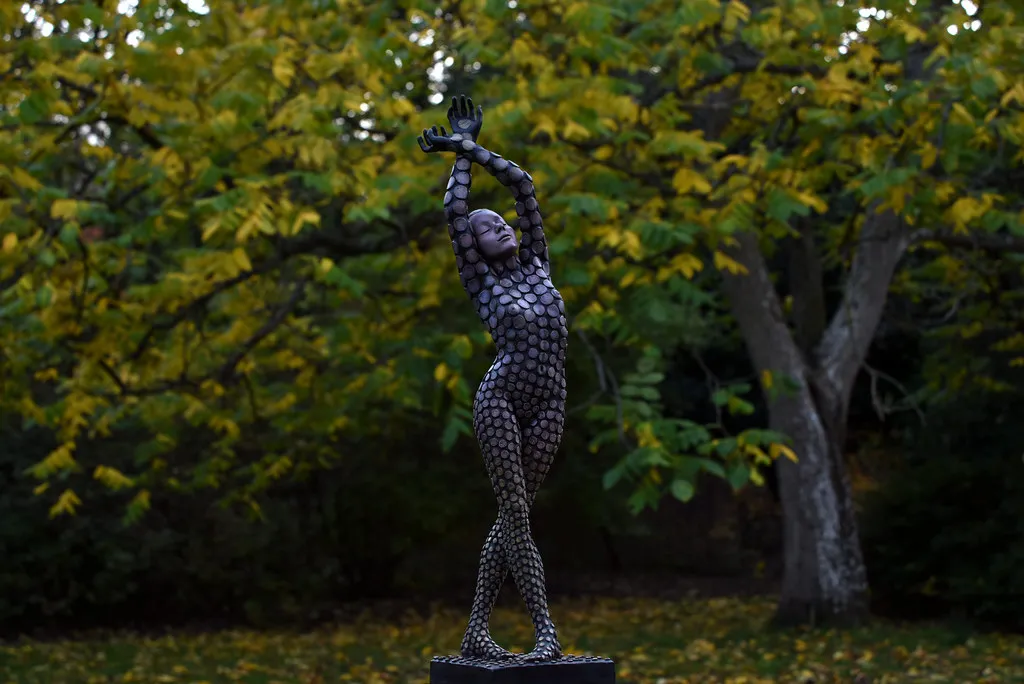 Danseuses de bronze et autres sculptures de Jonathan Hateley danseuses de bronze et autres sculptures de jonathan hateley 6 danseuses-de-bronze-et-autres-sculptures-de-jonathan-hateley-6