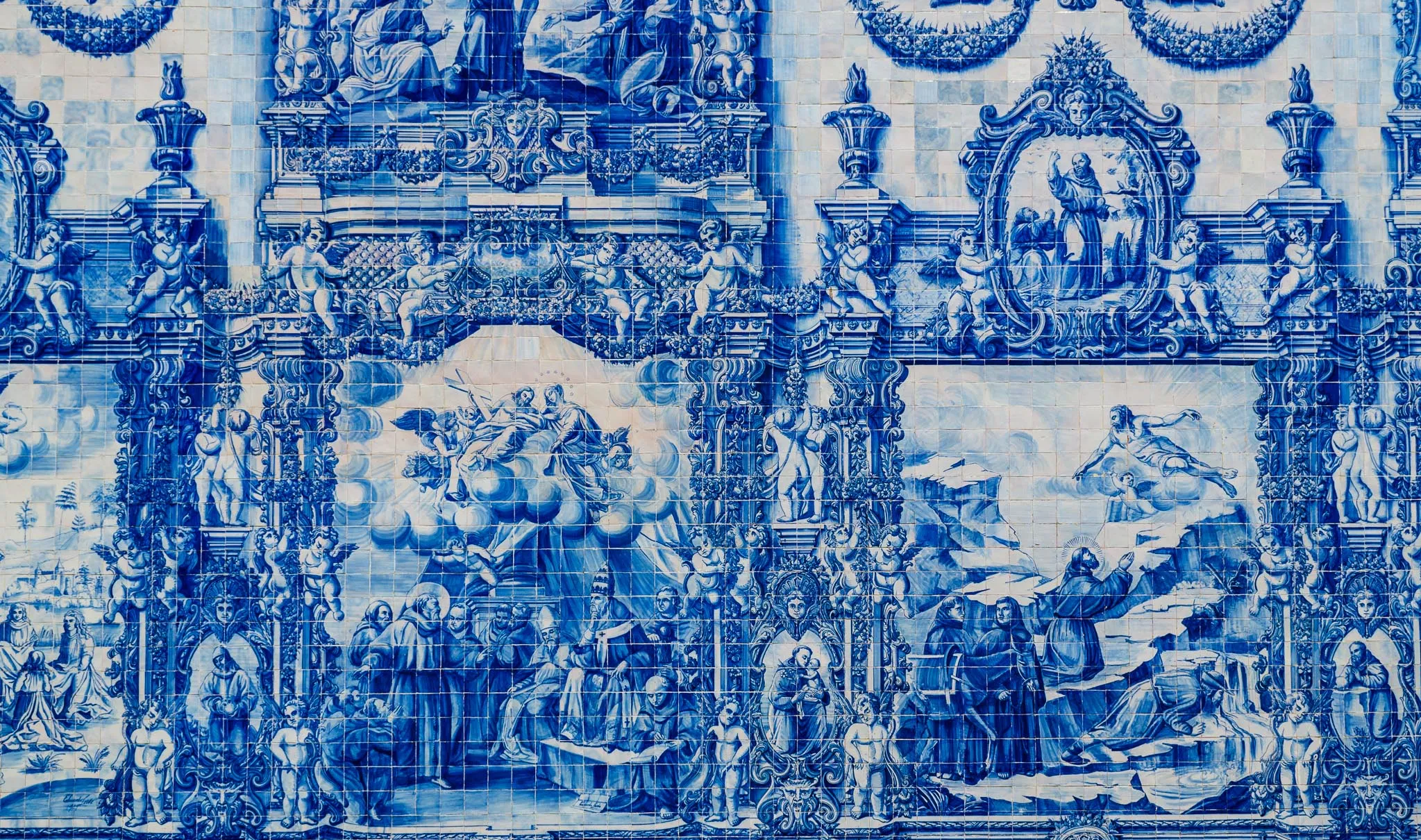 La magnifique façade de la chapelle des âmes, Capela das Almas la magnifique facade de la chapelle des ames capela das almas 7 la-magnifique-facade-de-la-chapelle-des-ames-capela-das-almas-7.