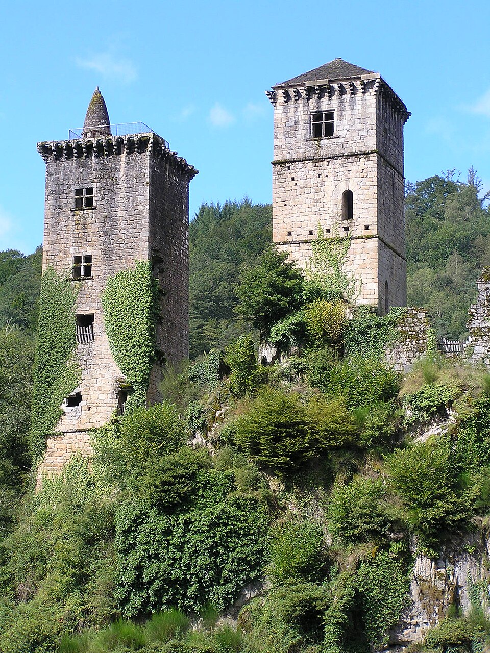 les tours de merle chatellenie de xaintrie correze 2 les tours de merle chatellenie de xaintrie correze 2