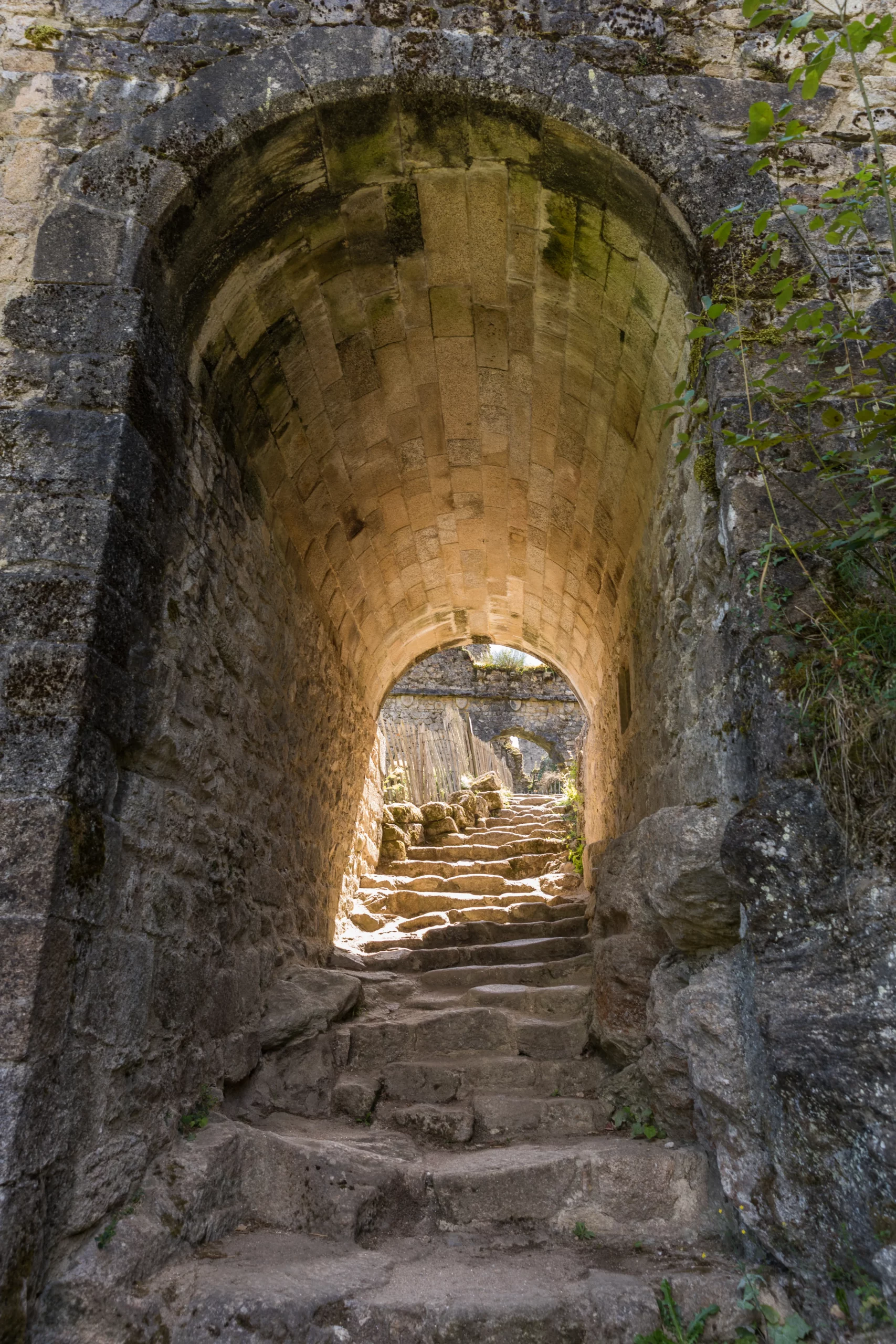 Les tours de Merle les tours de merle chatellenie de xaintrie correze 6 scaled les-tours-de-merle-chatellenie-de-xaintrie-correze-6-scaled.