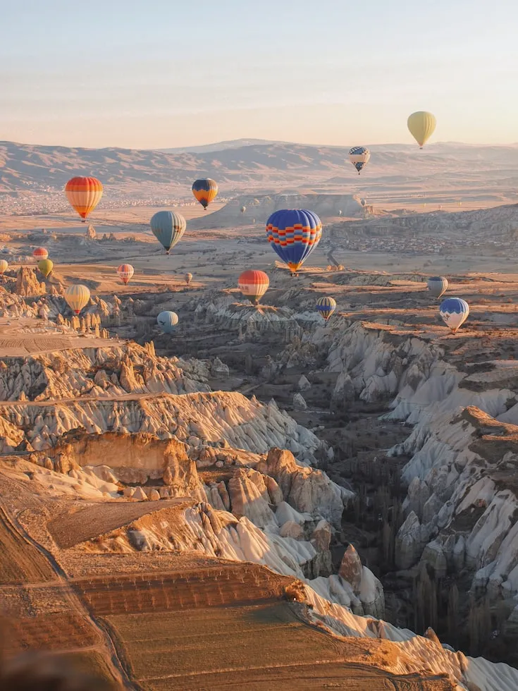 Les cheminées de fées de Göreme en Turquie les cheminees de fees de goreme en turquie cappadoce 10 les-cheminees-de-fees-de-goreme-en-turquie-cappadoce-10