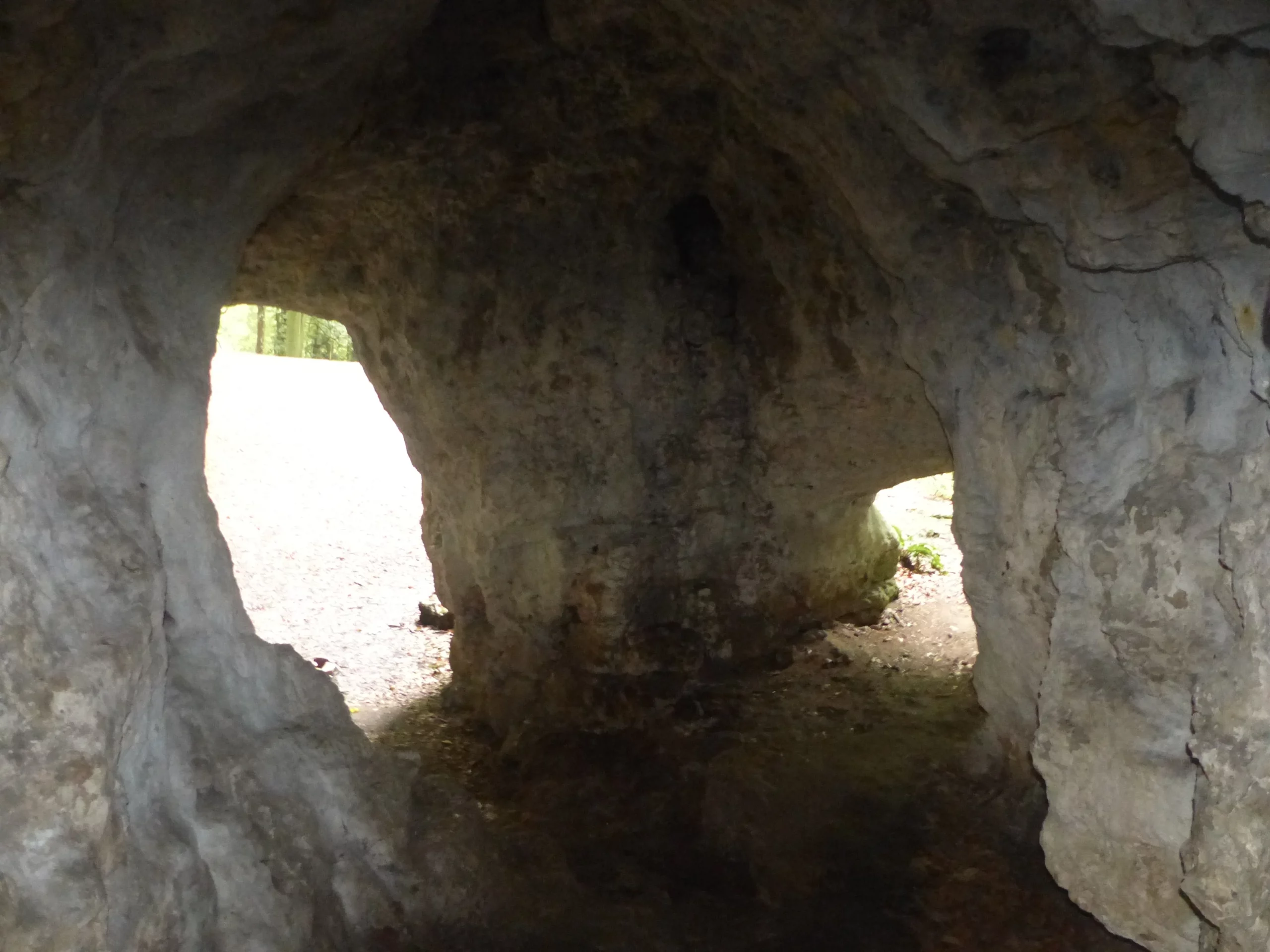 La grotte du roi Arthur la grotte du roi arthur Whitchurch 4 scaled la-grotte-du-roi-arthur-Whitchurch-4-scaled.