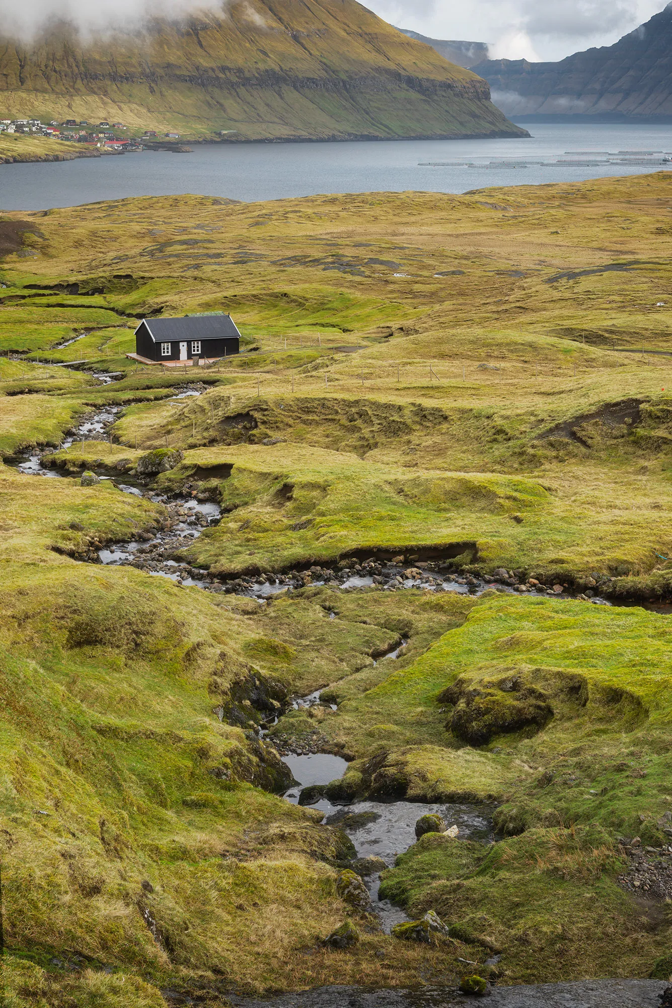 Quelques clichés de Eysturoy aux îles Féroé quelques cliches de eysturoy aux iles feroe 6 quelques-cliches-de-eysturoy-aux-iles-feroe-6