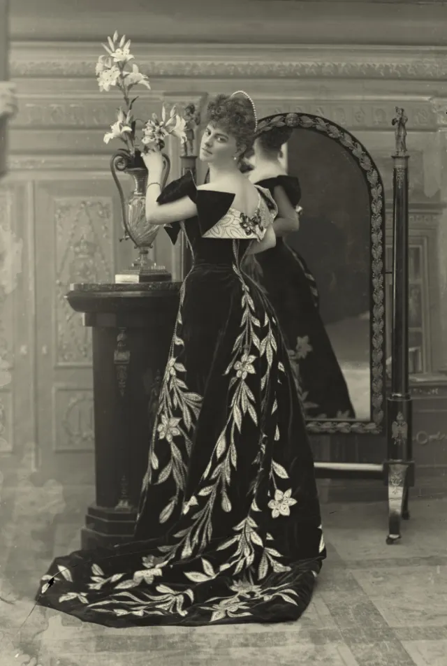 Quelques portraits de la comtesse Élisabeth Greffulhe au XIXe siècle quelques portraits de la comtesse elisabeth greffulhe au xixe siecle 2 quelques-portraits-de-la-comtesse-elisabeth-greffulhe-au-xixe-siecle-2