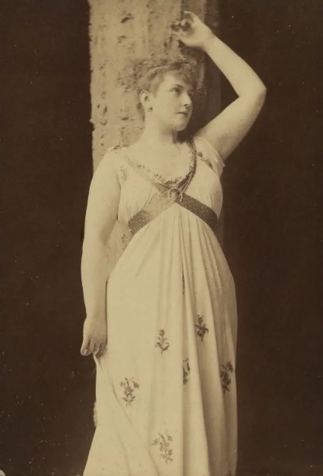 Quelques portraits de Lillian Russell, actrice et chanteuse du XIXème et XXème siècle quelques portraits de lillian russell actrice et chanteuse du xixeme et xxeme siecle 15 quelques-portraits-de-lillian-russell-actrice-et-chanteuse-du-xixeme-et-xxeme-siecle-15