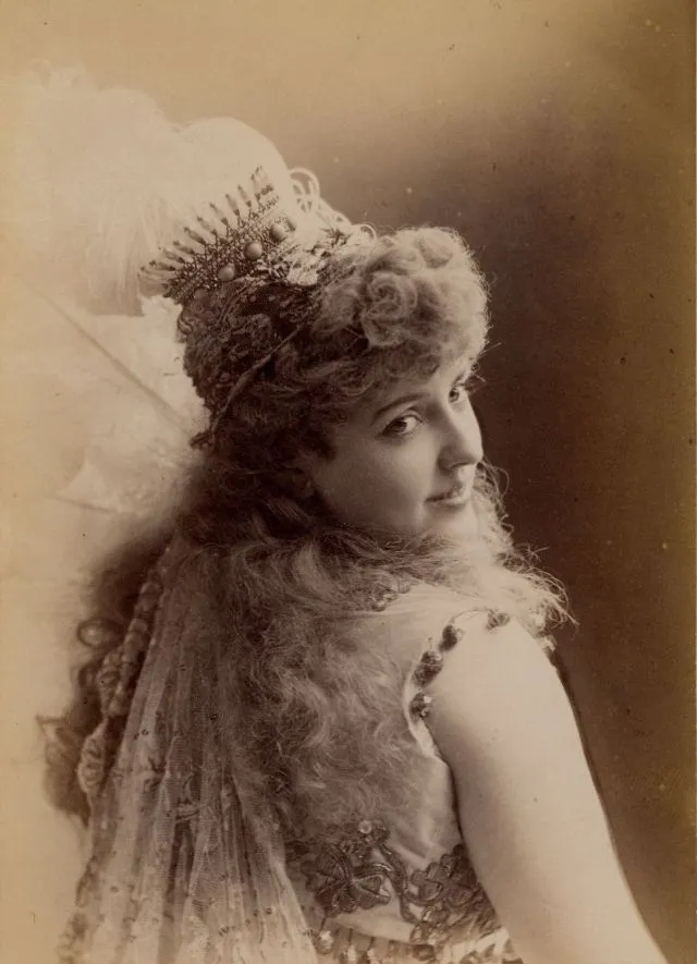 Quelques portraits de Lillian Russell, actrice et chanteuse du XIXème et XXème siècle quelques portraits de lillian russell actrice et chanteuse du xixeme et xxeme siecle 44 quelques-portraits-de-lillian-russell-actrice-et-chanteuse-du-xixeme-et-xxeme-siecle-44